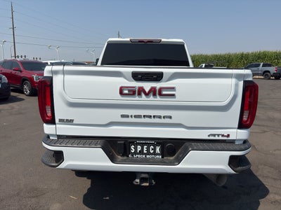 2022 GMC Sierra AT4