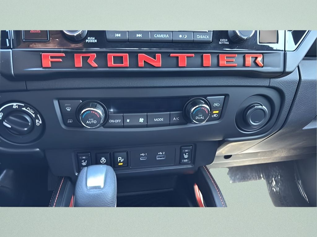 2025 Nissan Frontier PRO-4X