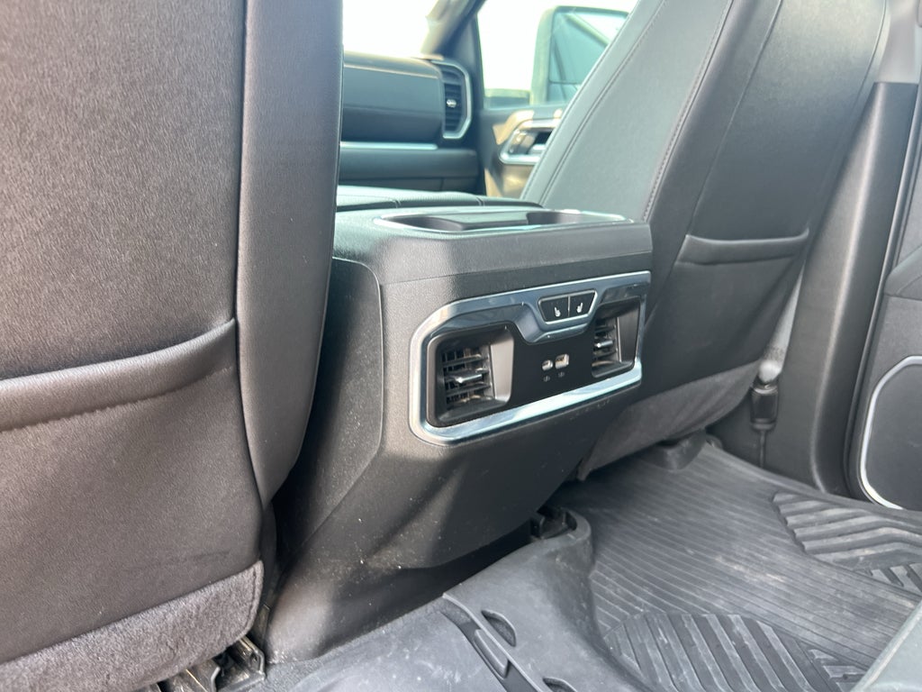 2025 Chevrolet Silverado LTZ