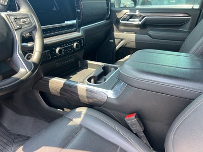 2025 Chevrolet Silverado LTZ