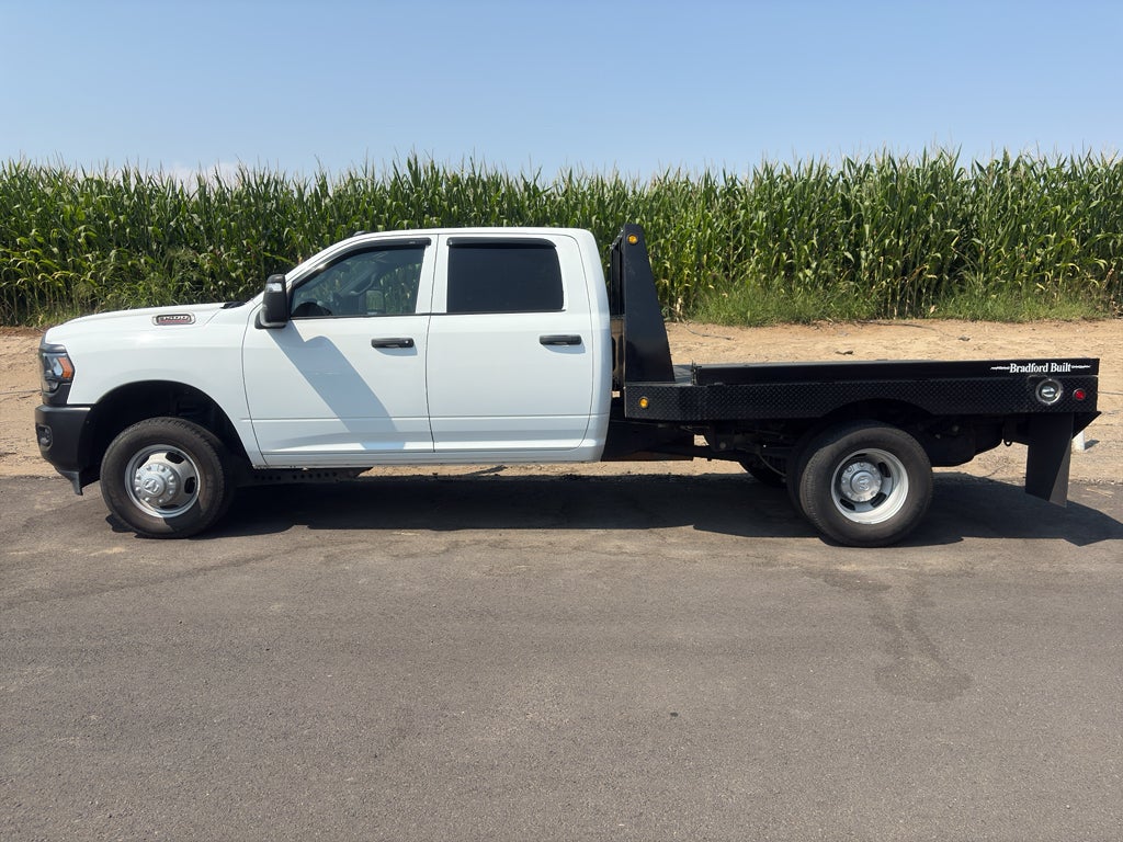 2023 RAM 3500 Chassis Tradesman