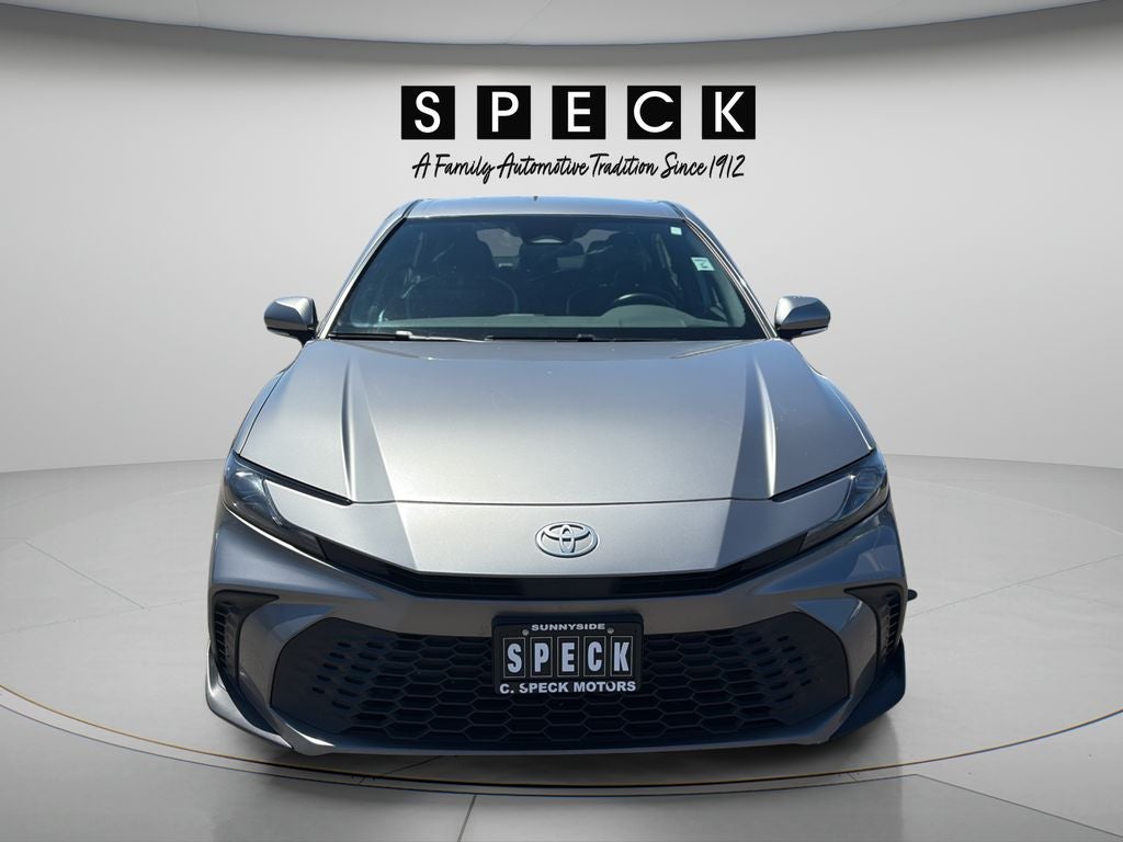2025 Toyota Camry Hybrid SE