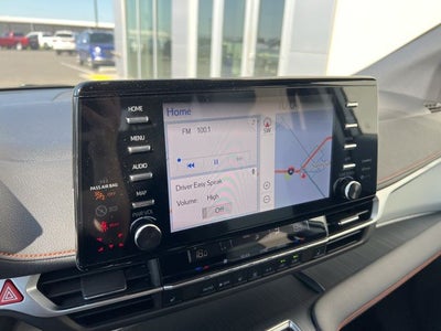 2024 Toyota Sienna XSE 8 Passenger