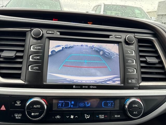 2018 Toyota Highlander SE