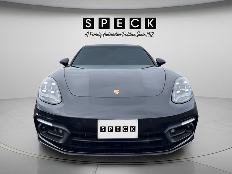 2023 Porsche Panamera 4