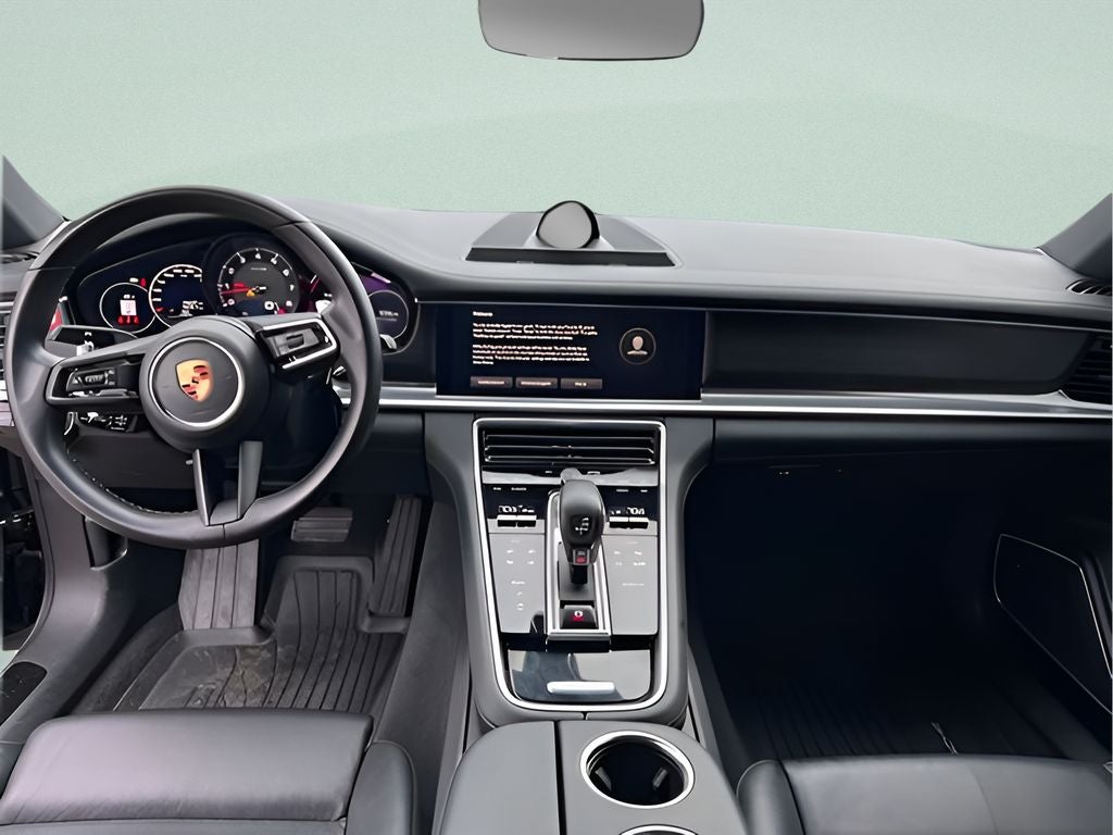 2023 Porsche Panamera 4