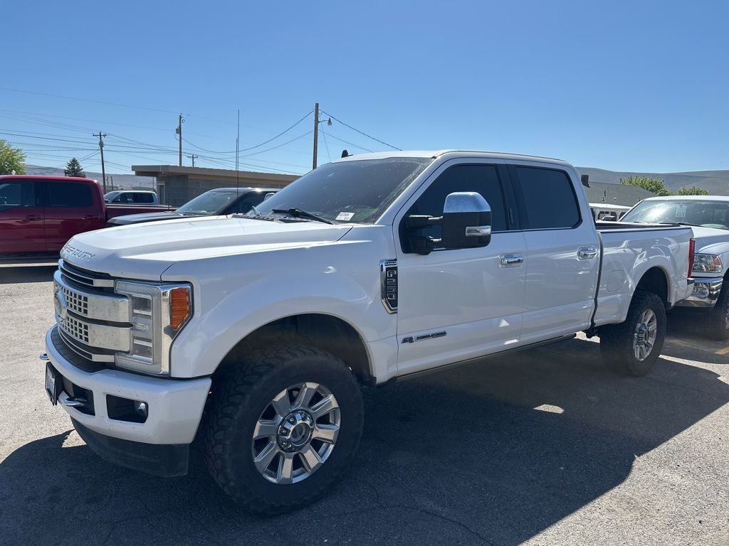 2019 Ford F-250 Platinum 4x4 Crew Cab 8' Box's photo