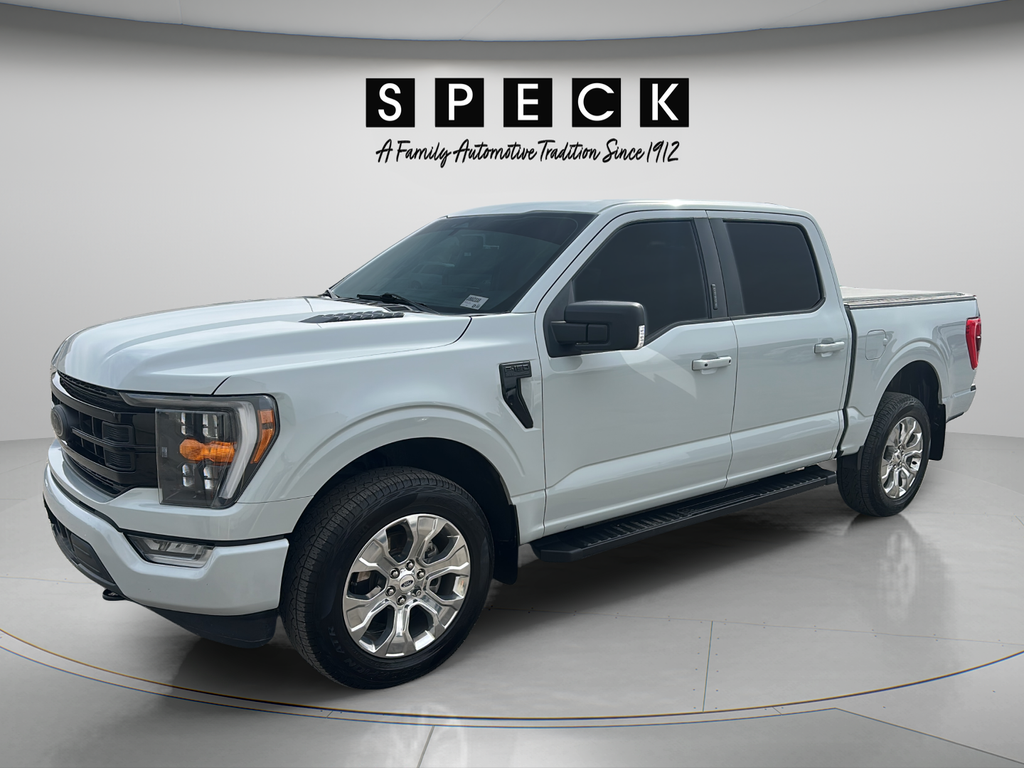2023 Ford F-150 XLT 4x4 SuperCrew 145 in's photo