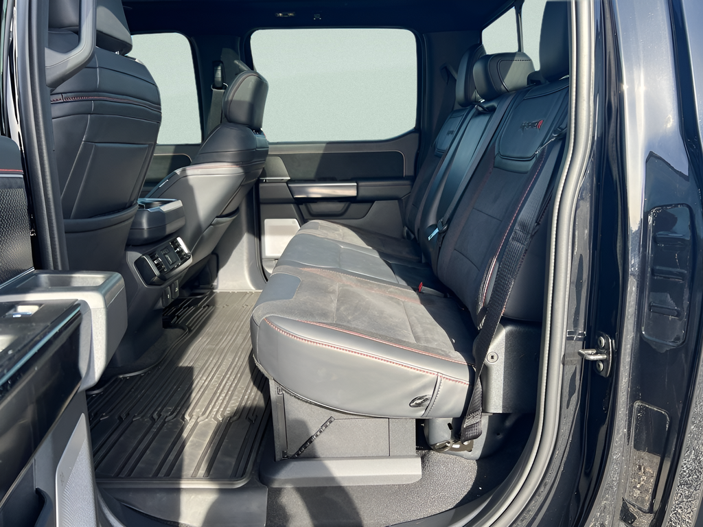 2025 Ford F-150 Raptor R