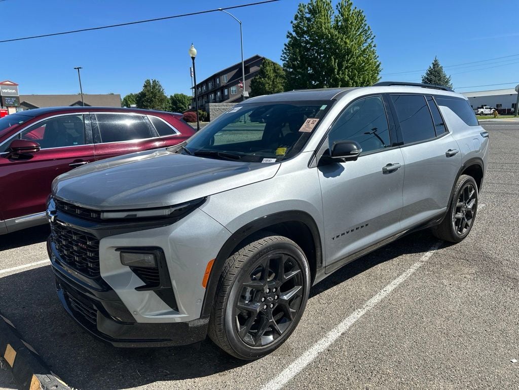2024 Chevrolet Traverse RS AWD's photo