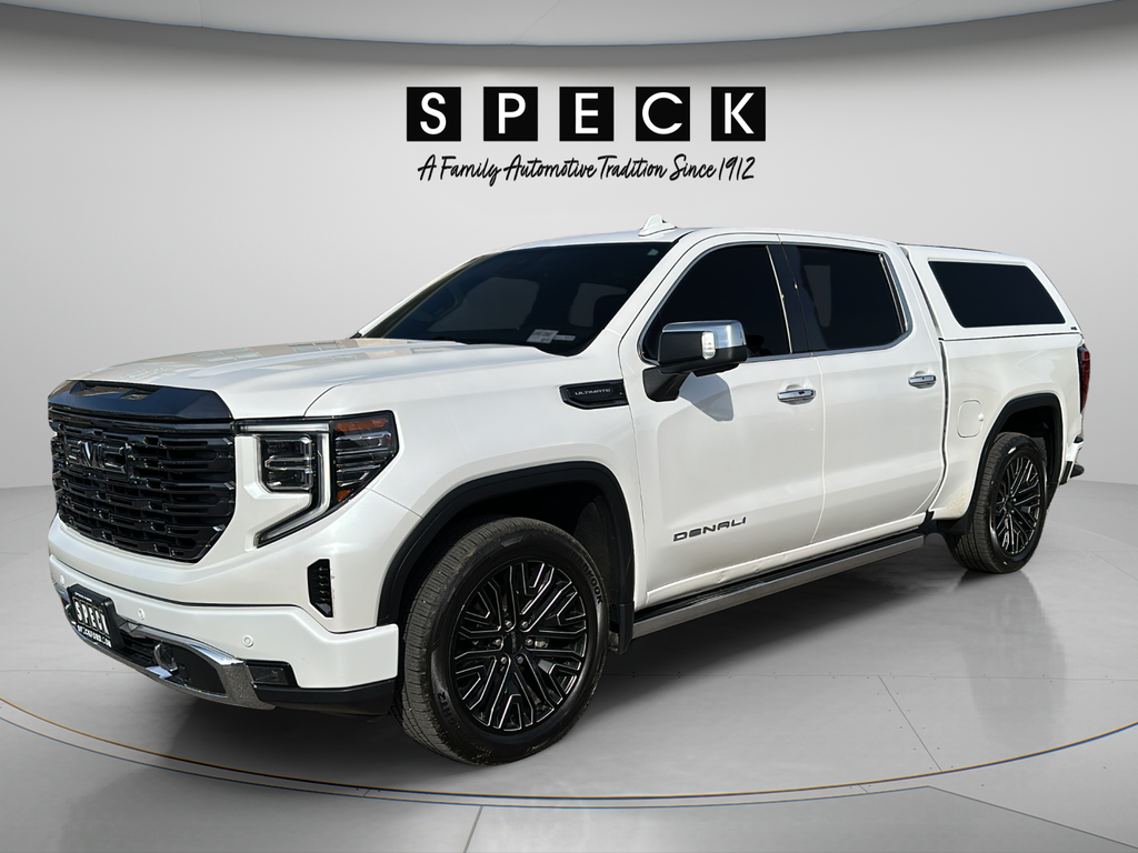 2022 GMC Sierra Denali Ultimate 4WD Crew Cab Short Box's photo