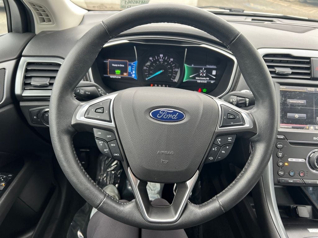 2016 Ford Fusion Hybrid Titanium