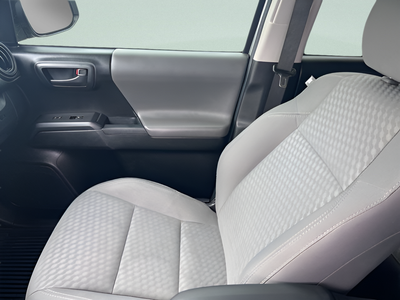 2022 Toyota Tacoma SR V6