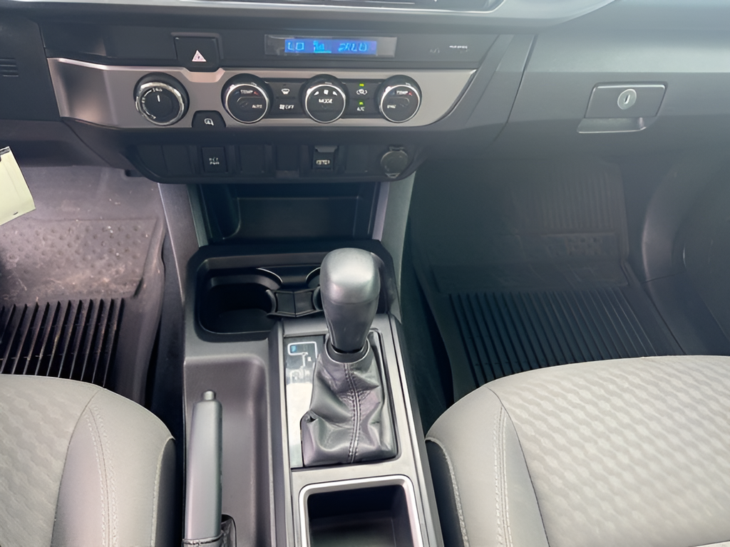 2022 Toyota Tacoma SR V6