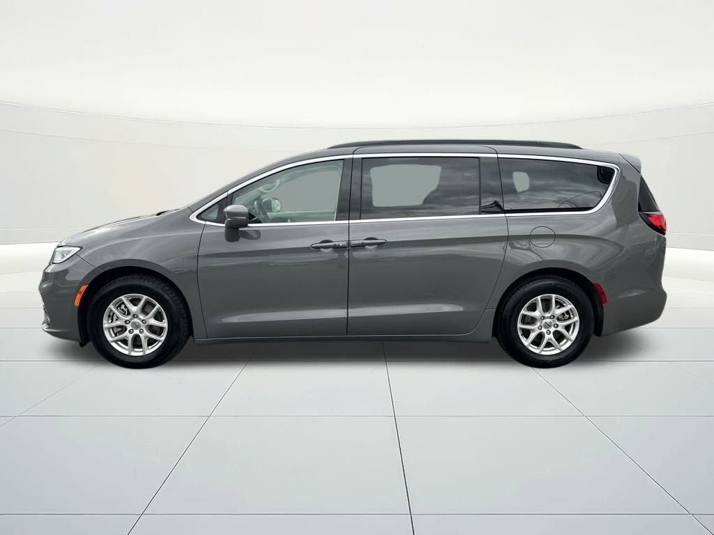 Used 2022 Chrysler Pacifica Touring L